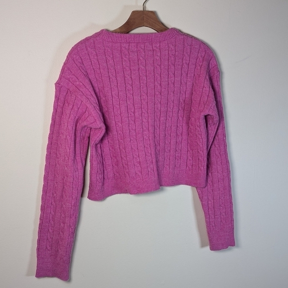 Rebdolls Cable Knit Crop Sweater - Picture 2 of 5